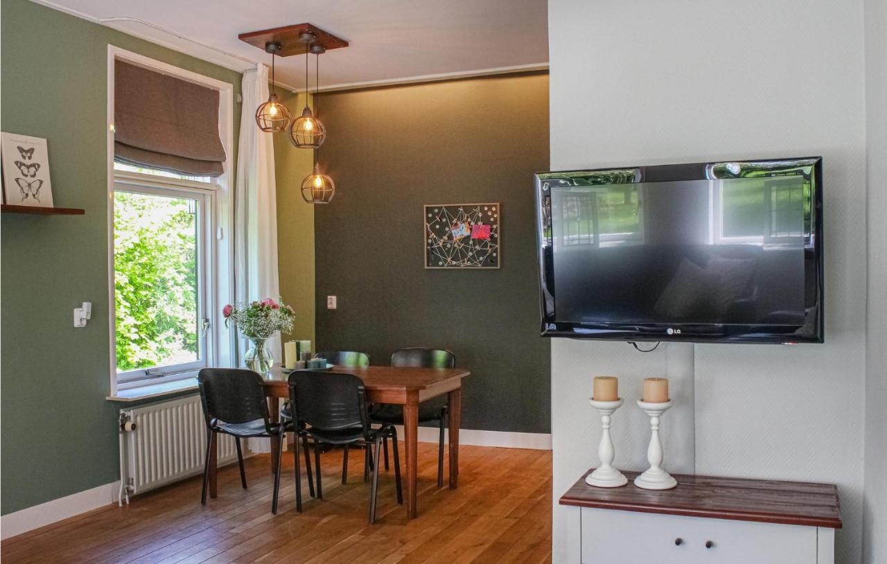 Gorgeous Home In Scharendijke With Kitchen Esterno foto